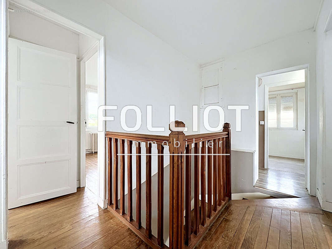 A VENDRE - Maison à Mouen de 6 pièce(s) 114 m2 - photo 8