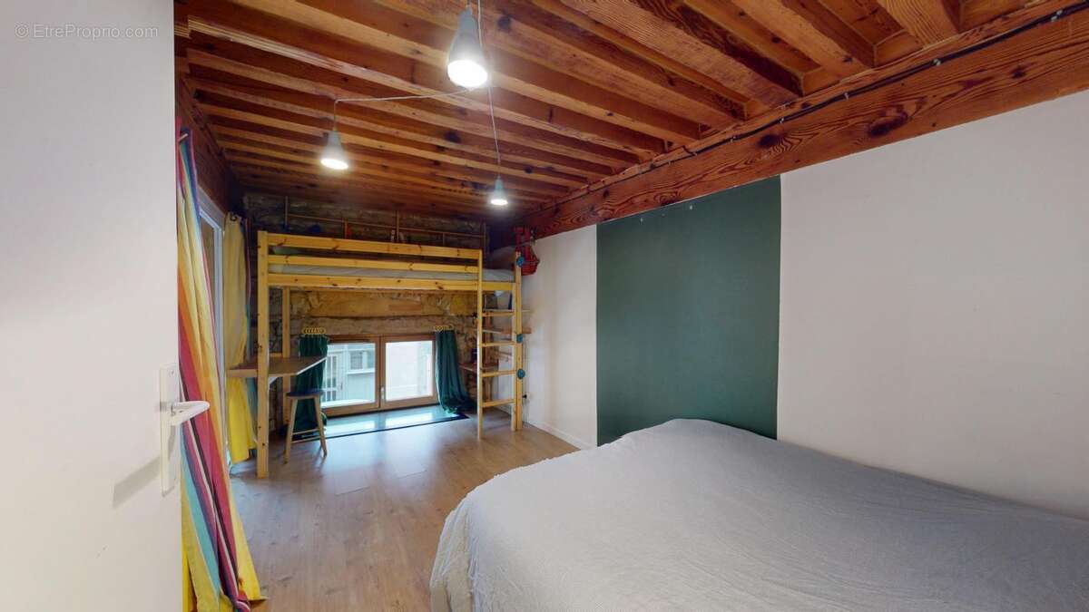 Appartement à LYON-4E