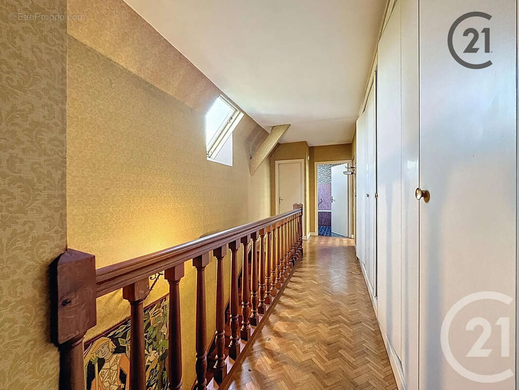 Maison à SAINT-ANDRE-LES-VERGERS