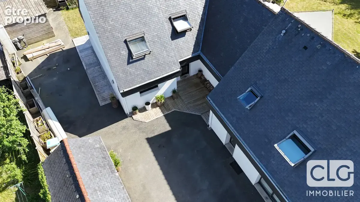 Maison - COMBRIT - 250 m² - photo 18