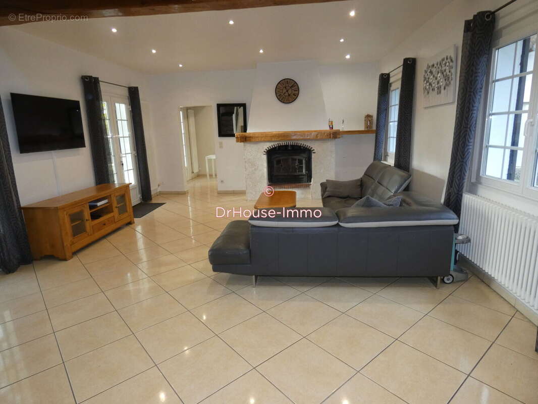 Maison à BOIS-LE-ROI