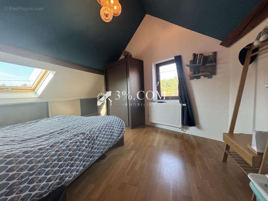 3%COM Très beau F4 en duplex avec terrasse - photo 11