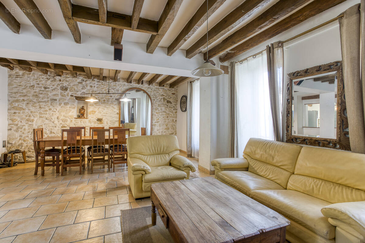 Maison à MONTFORT-L'AMAURY