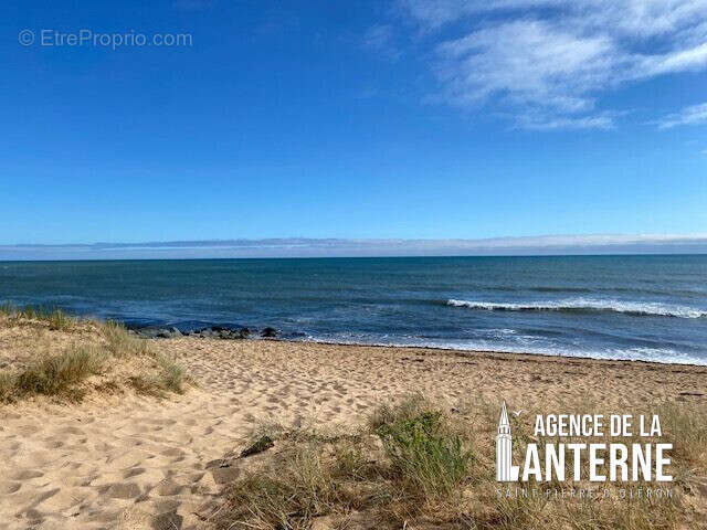 Terrain à SAINT-PIERRE-D'OLERON