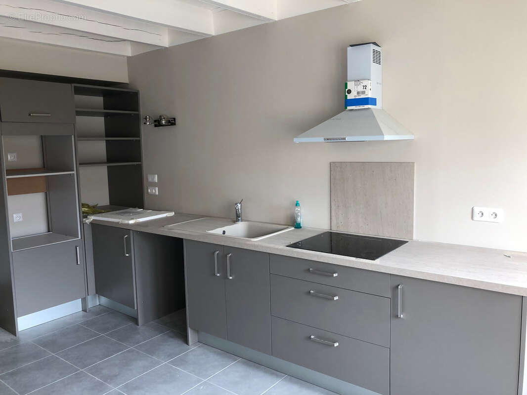 Maison à LES HERBIERS