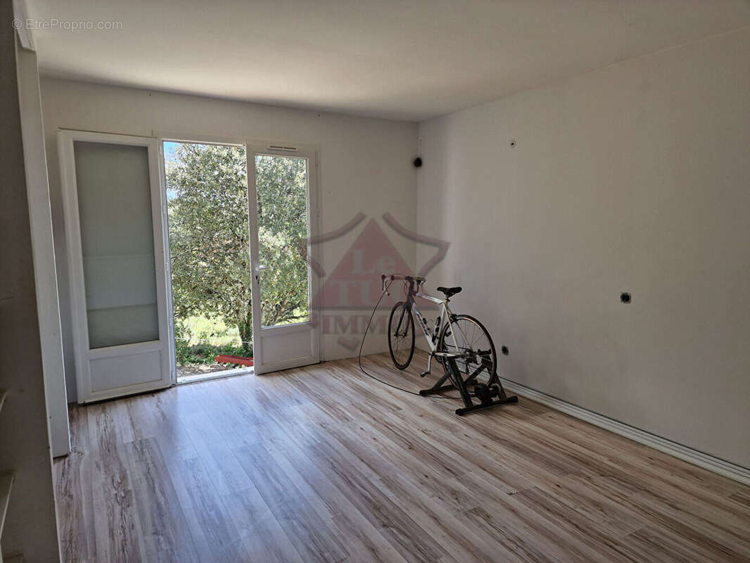 Maison atypique - photo 7