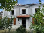 Maison à LOUBIGNE