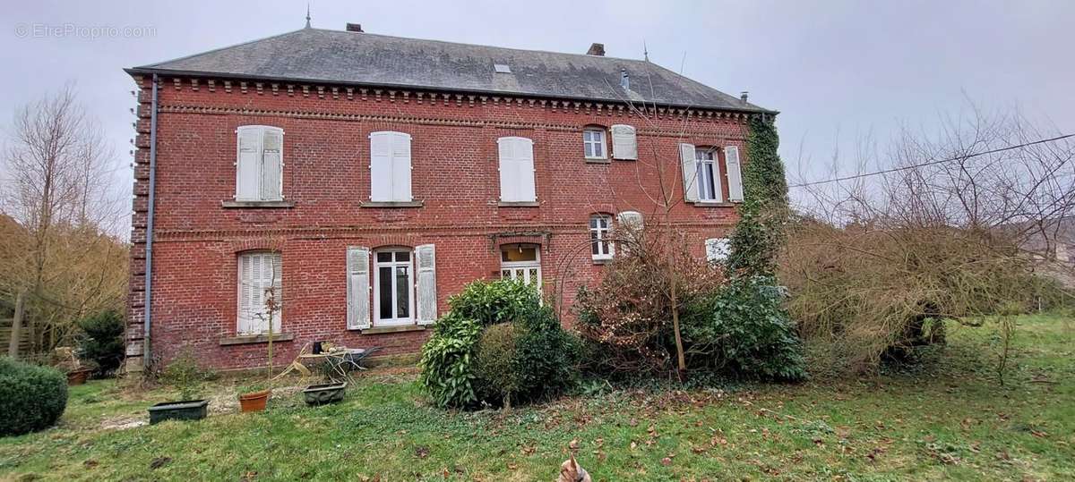 Maison à ESCLES-SAINT-PIERRE