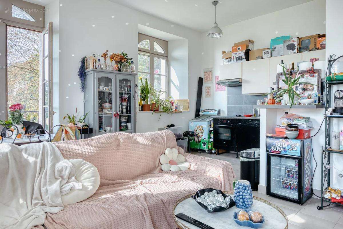 Appartement à CANTELEU