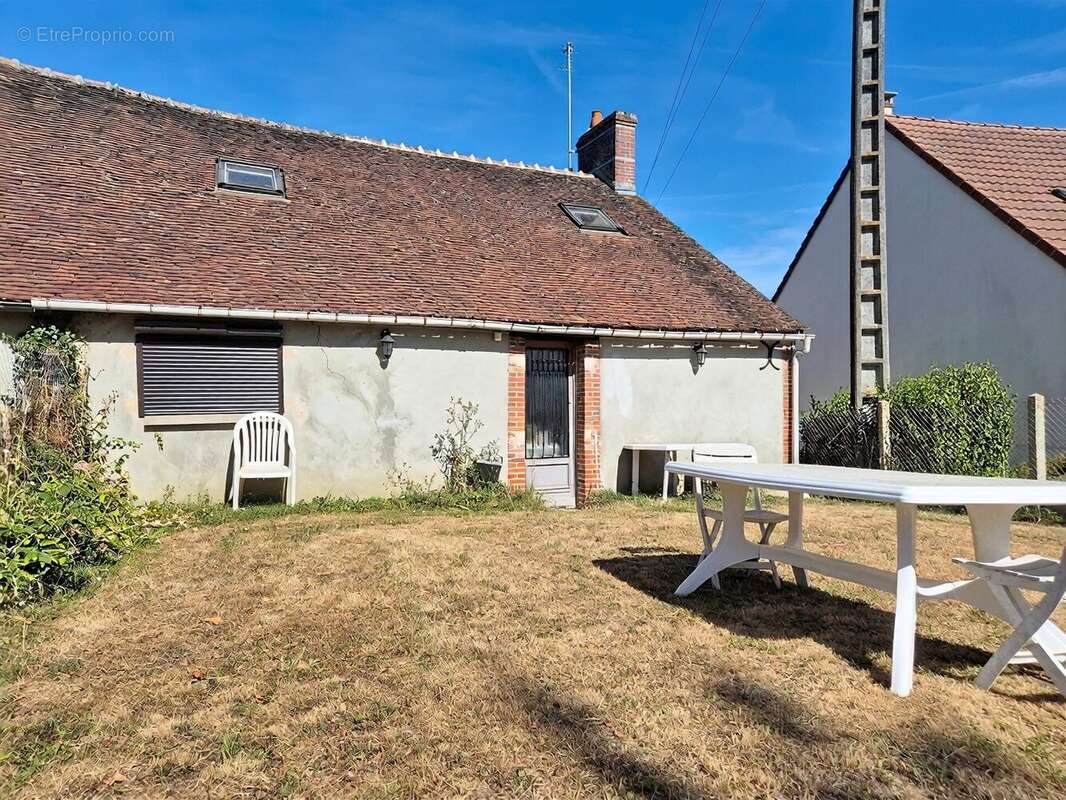 Charmante maison de village avec dépendances - photo 2