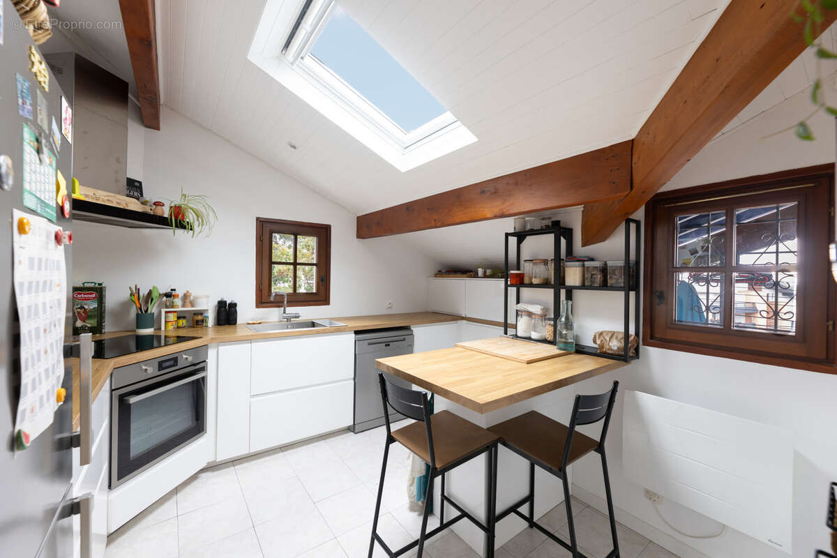 CIBOURE   Sur les hauteurs, appartement de caractère avec jardin, dépendances et vues exceptionnelles - photo 3