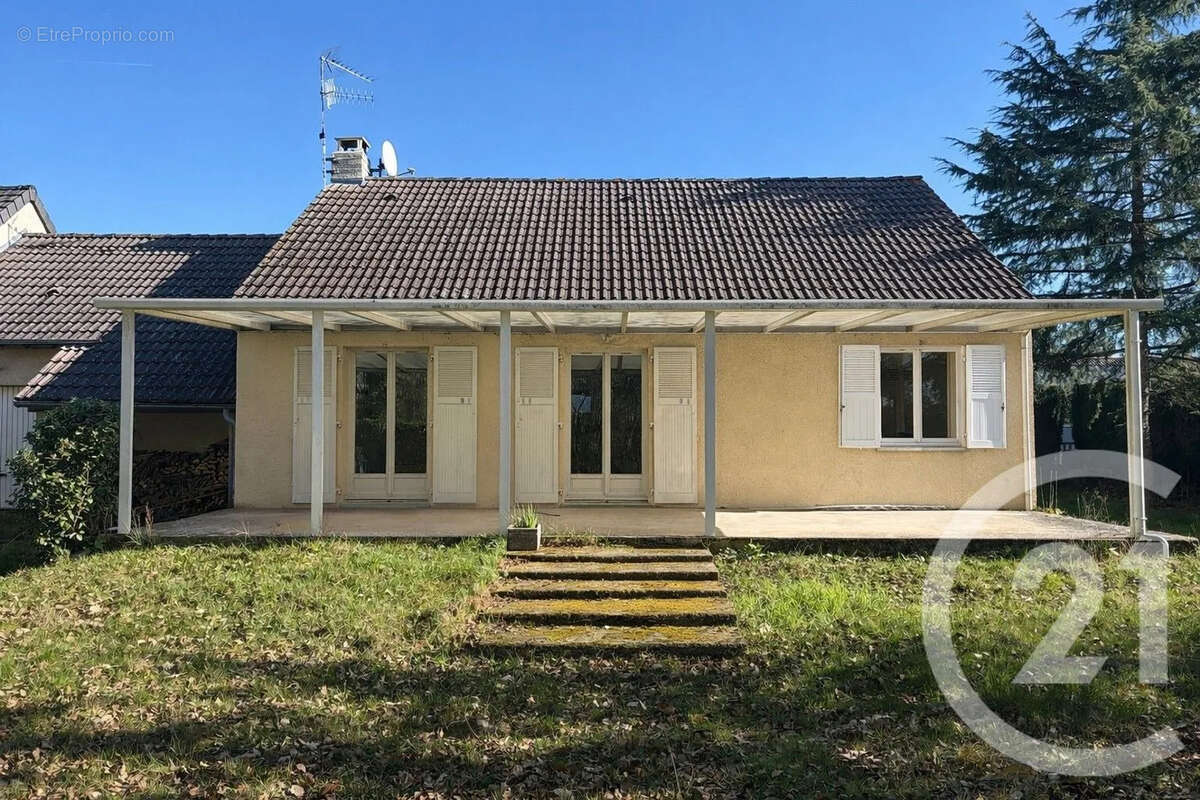 Maison à LA COUTURE-BOUSSEY