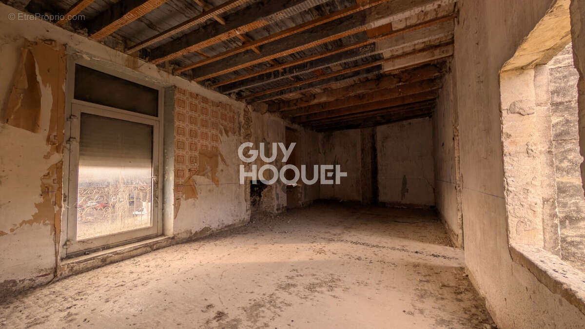 Terrain à BEAUCAIRE