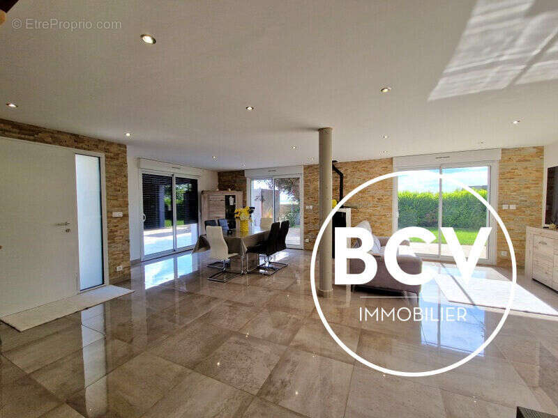 A 5 minutes de leves  et 7 minutes de saint prest maison 5 chambres - photo 4