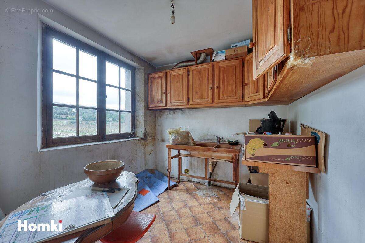 Maison à PLAN-DE-LA-TOUR