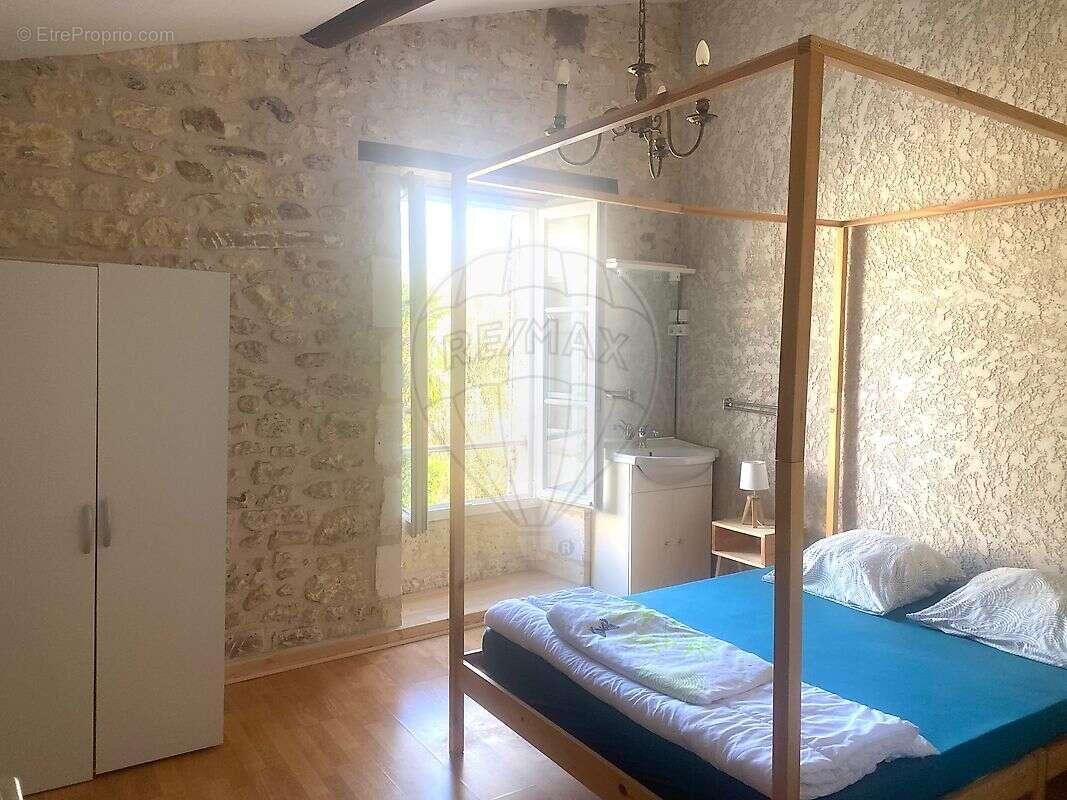 Maison à CHANIERS