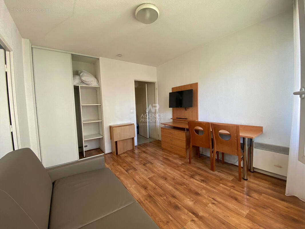 Appartement à NANTERRE