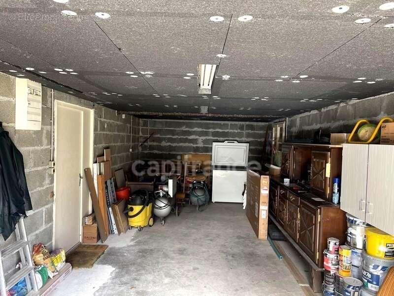 Maison à JUGEALS-NAZARETH