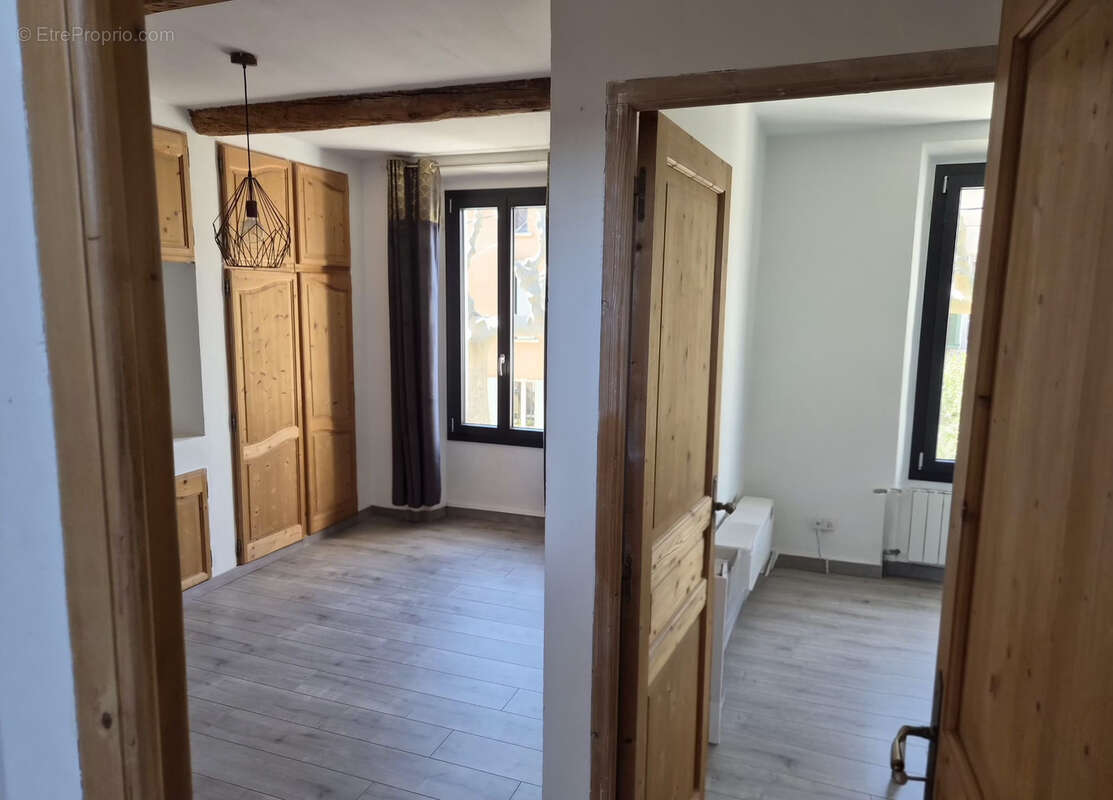 Maison à PLAN-DE-LA-TOUR