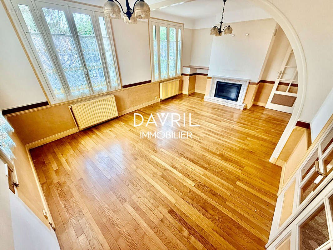 Maison à CONFLANS-SAINTE-HONORINE