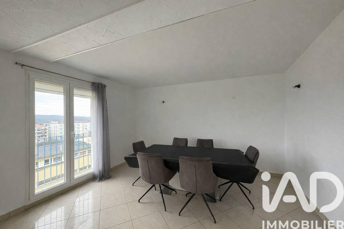 Photo 1 - Appartement à CLOUANGE