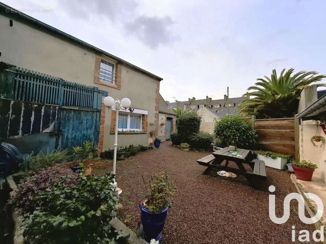 Photo 2 - Maison à ISIGNY-SUR-MER