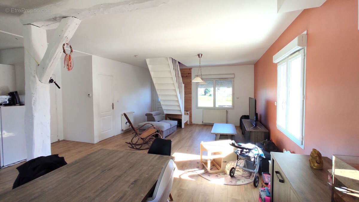 Maison à CHATELLERAULT