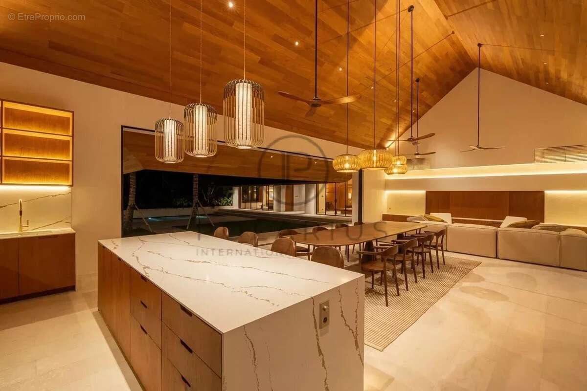 Villa exceptionnelle de 5 chambres à Pererenan  Vie en un seul niveau spacieuse et piscine privée de 20 mètres (Villa B) - photo 14