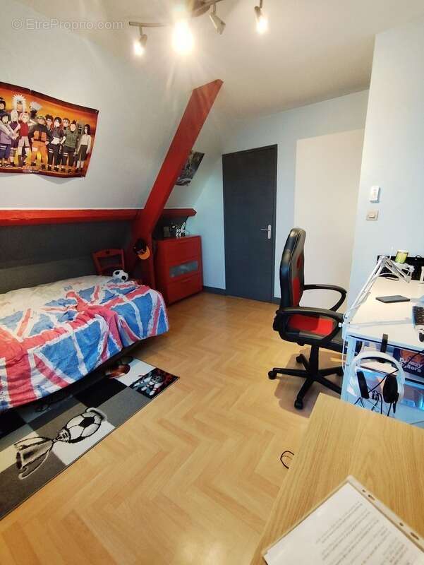 Maison à LA NEUVILLE-DU-BOSC