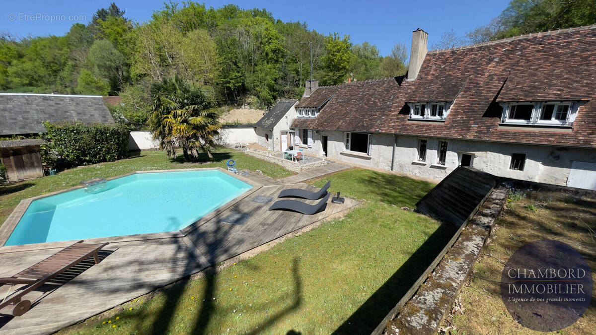 Maison à MOLINEUF