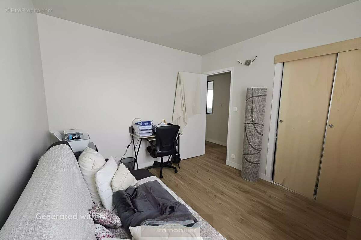 Appartement à CHALETTE-SUR-LOING