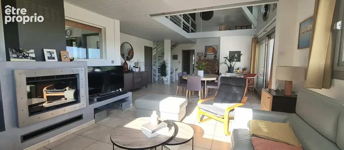 BELLE MAISON FAMILIALE de 225 m2 avec vue panoramique, piscine et appartement indépendant - photo 4