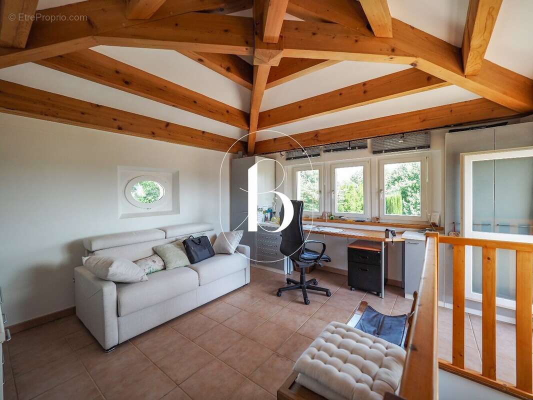 Maison à UZES