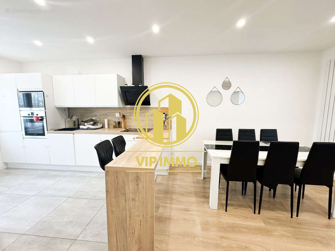 Maison à MARCQ-EN-BAROEUL