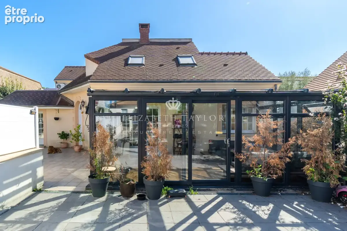 Maison familiale de charme en parfait état à Bezons - photo 22