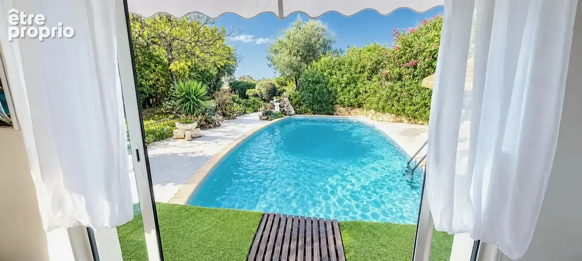 Villa T4/5 de plain-pied avec piscine, ainsi qu'un appartement T2 indépendant et des dépendances. - photo 4