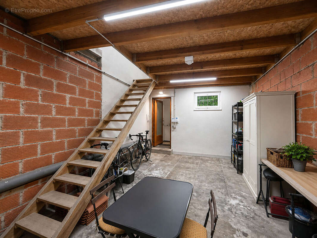 Maison de ville avec garage à Villeneuve/Lot - photo 8