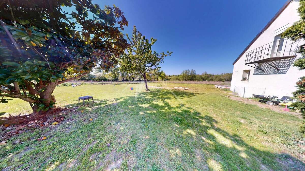 Maison à SAINT-POURCAIN-SUR-BESBRE