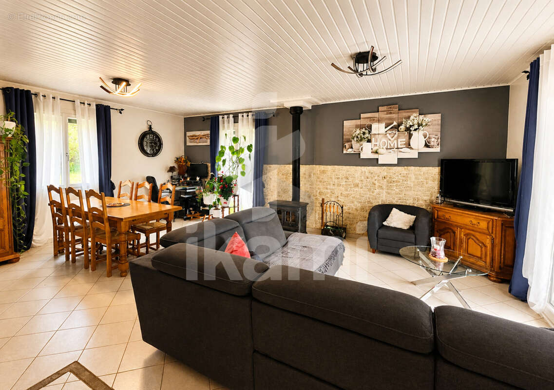 Maison à LALOUVESC