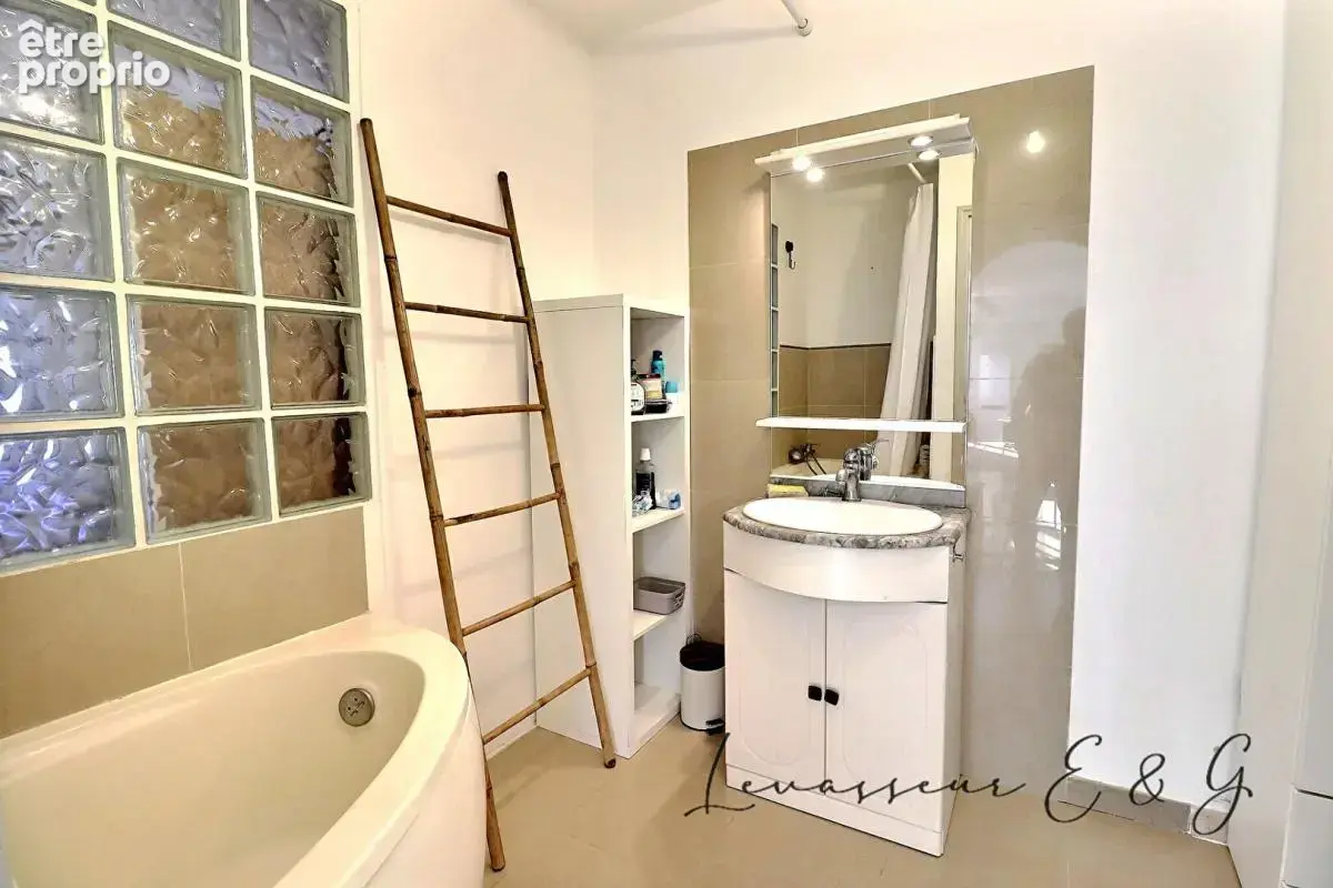 Méru centre - appartement entièrement rénové 61.64m² - rez-de-chaussée - 2 stationnements - photo 5
