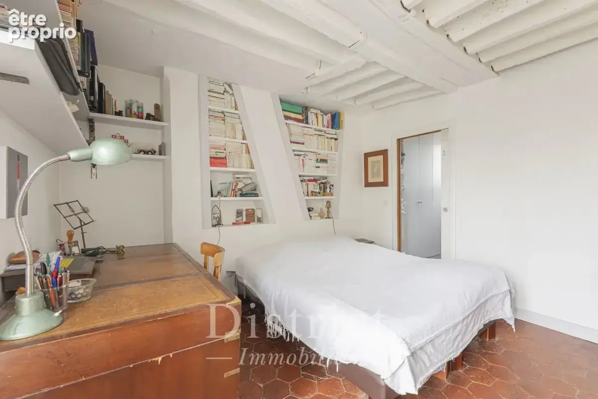 Ile St Louis - Triplex de 90m²  "Comme une maison". 3 chambres - photo 10