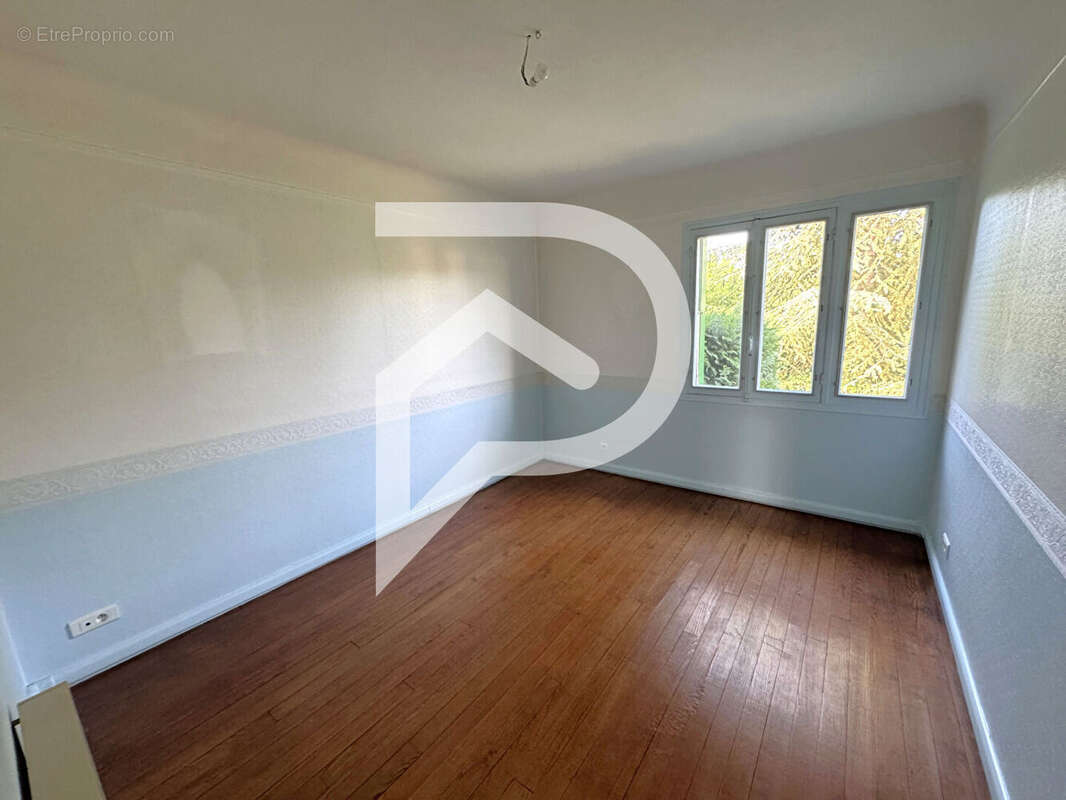 Maison à EZY-SUR-EURE