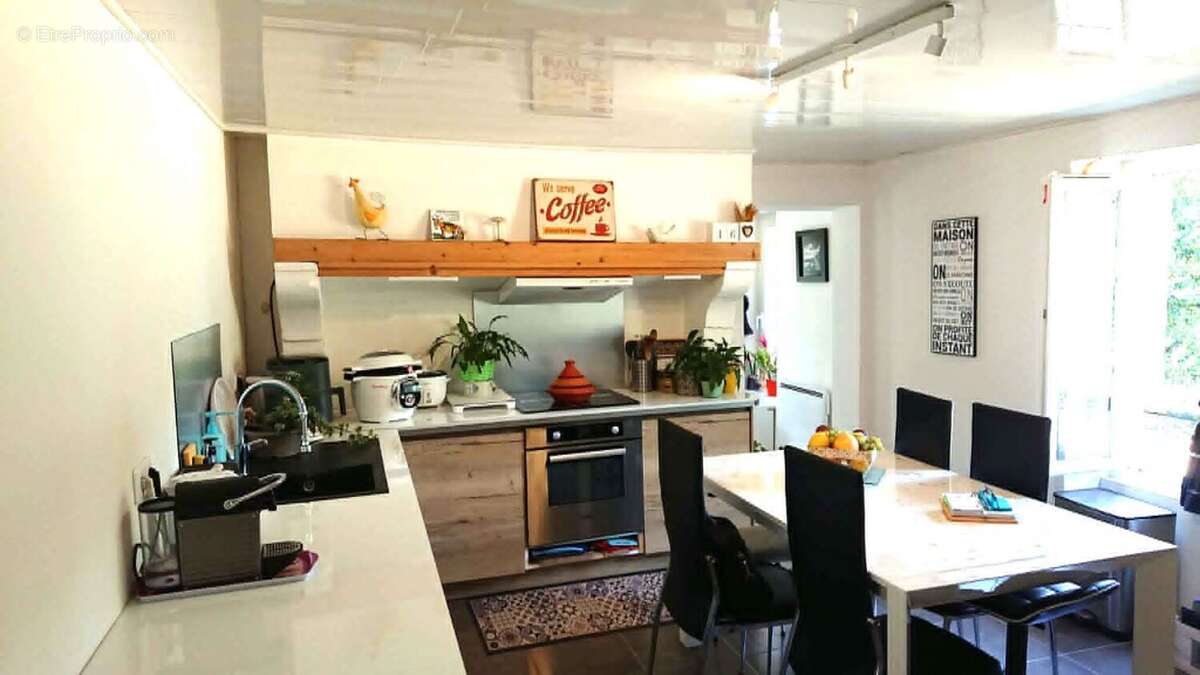 Maison 316 m² à Cambronne-Les-Clermont  - photo 6