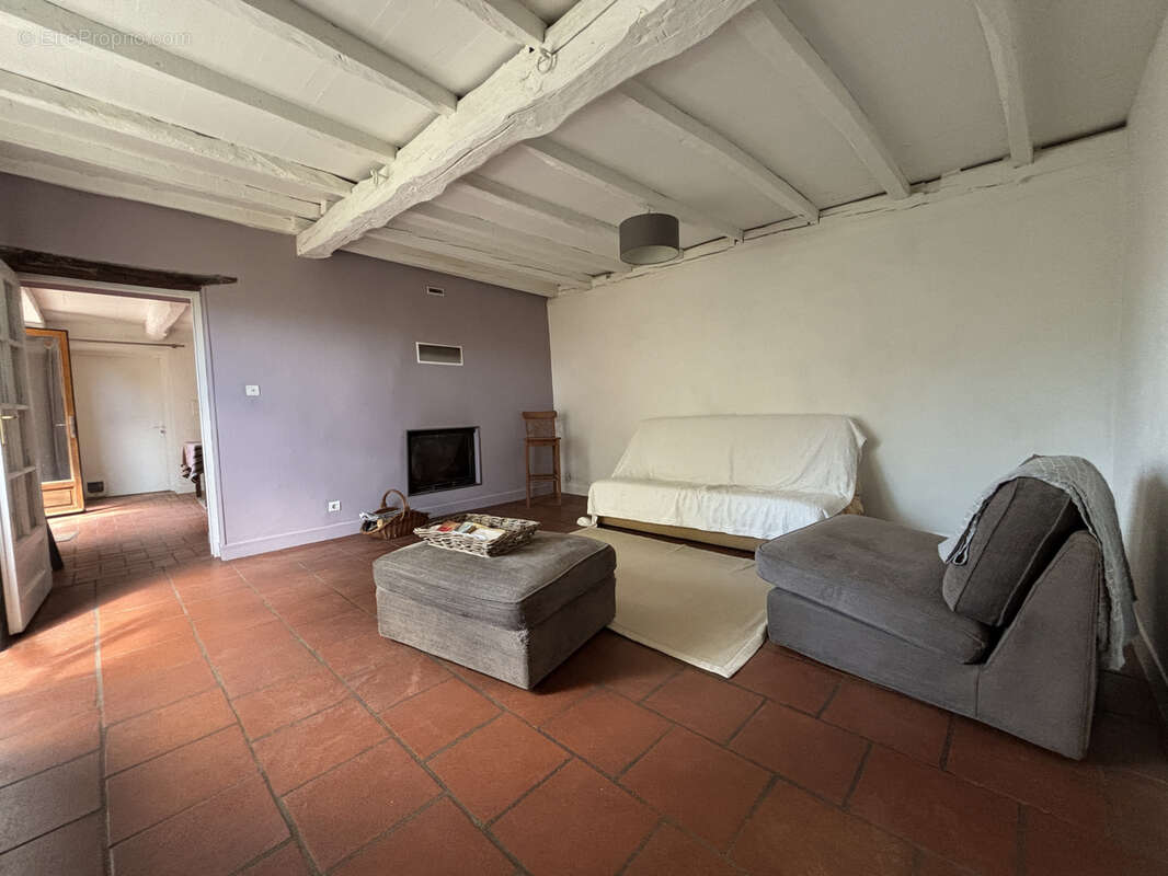 Maison à VELANNE