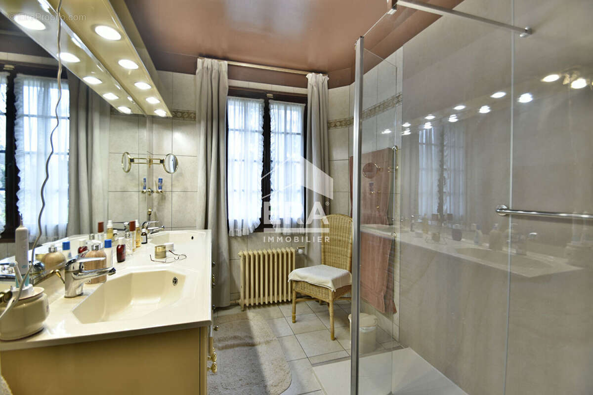 Maison à SAULX-MARCHAIS