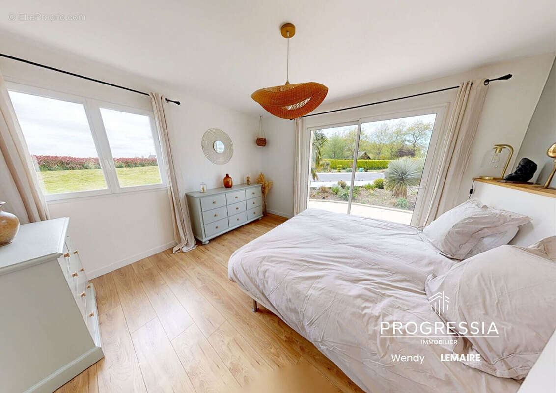 Maison à SAINT-AUBIN-ROUTOT