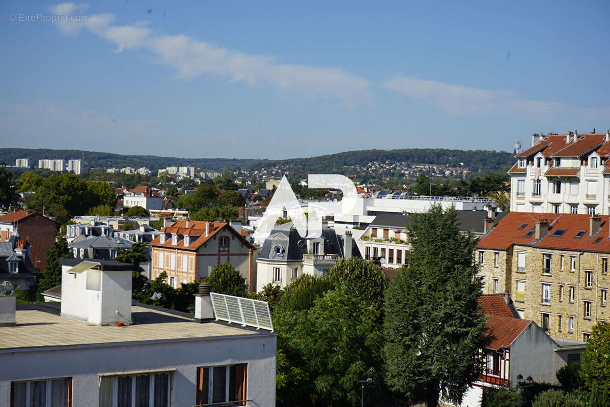 Appartement à ENGHIEN-LES-BAINS