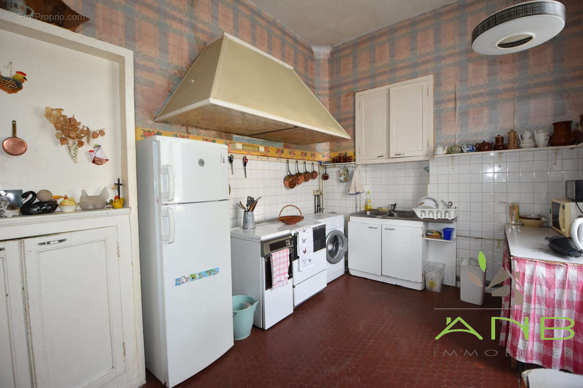 Maison à BUSSIERE-BADIL