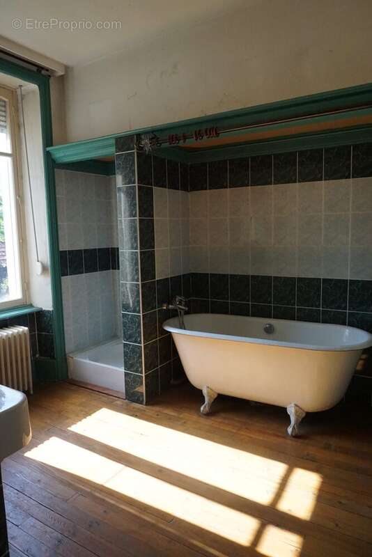 105 m² à Saulxures-Sur-Moselotte  - photo 4