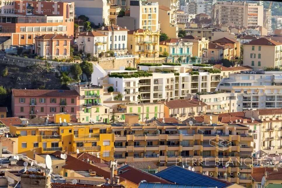 Appartement à BEAUSOLEIL